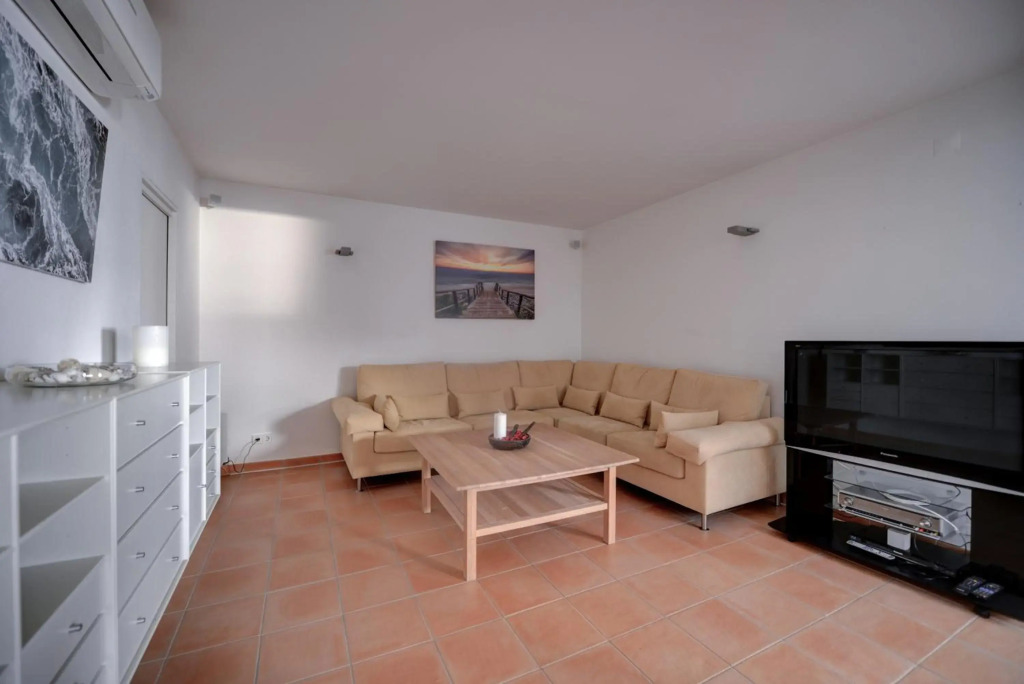 The Fantastic Beach House of Luz