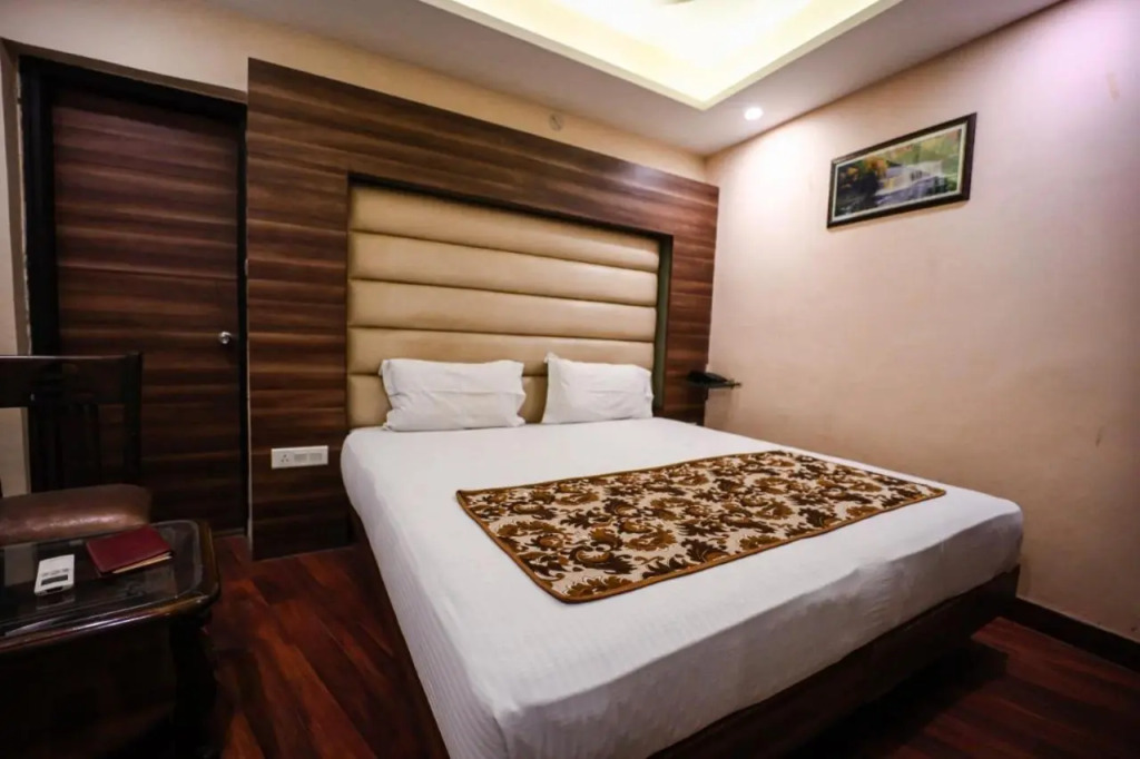 Homansh Galaxy Hotel