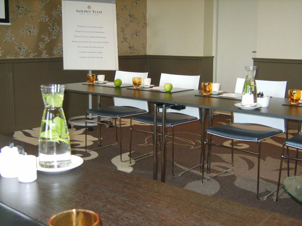 Golden Tulip LEscaut
