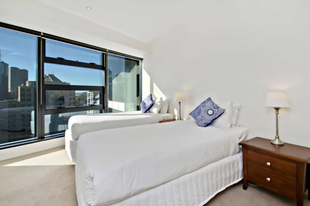 Southbank Apartments - Eureka Tower
