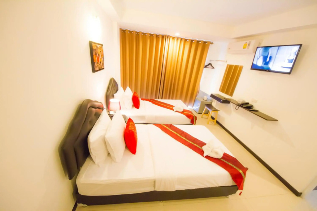 TH beach hotel
