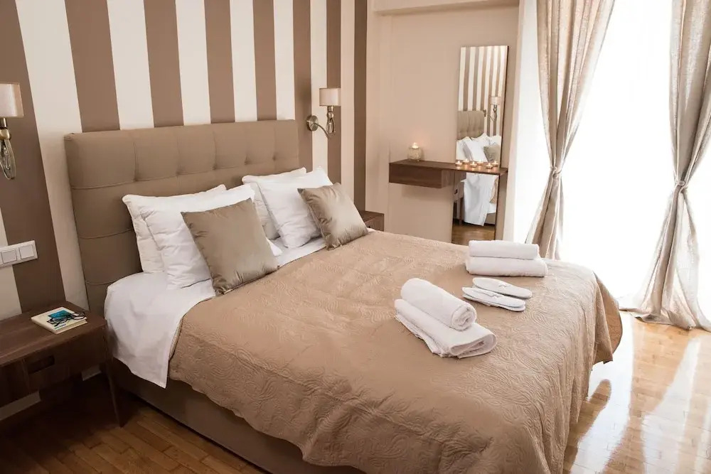 AT.thea ATHENS BOUTIQUE APARTMENTS