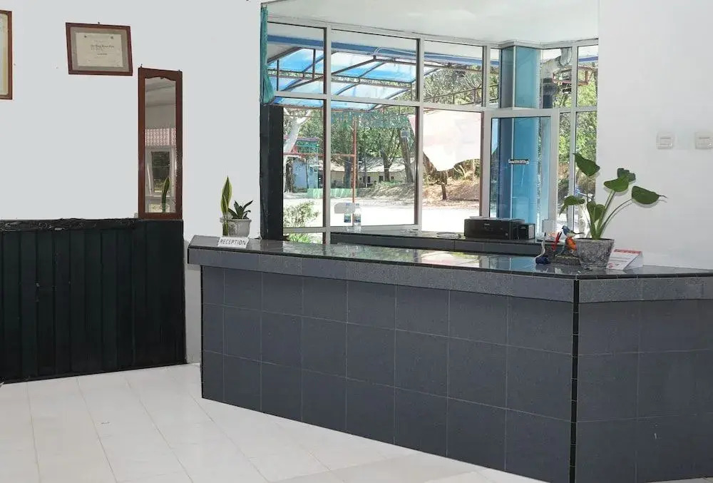 OYO 1148 Pelangi Hotel New Teluk Uber