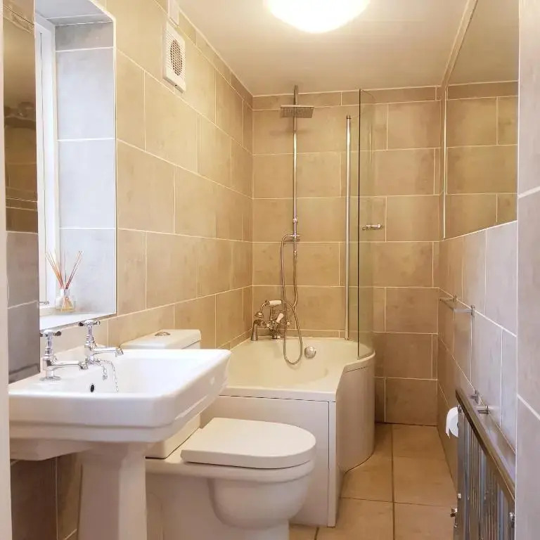 The Comfy Place - Private Apartment in Maidenhead