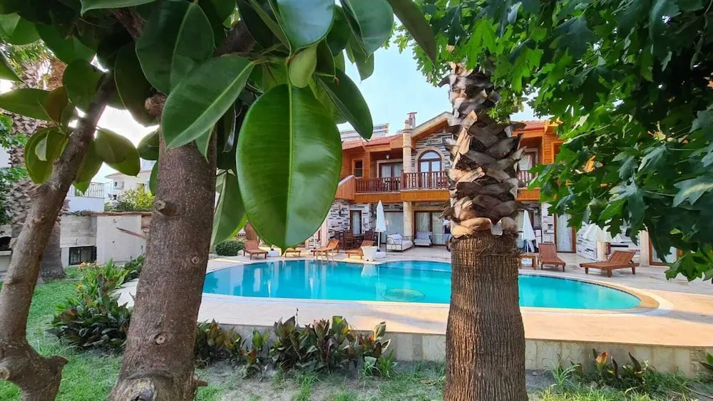 Stunning 10 Bedroom Villa in Dalyan