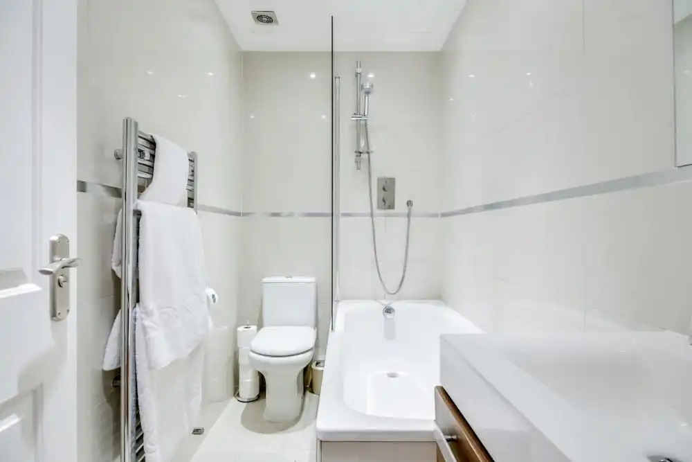 The Lexham Gardens Escape - Central 2BDR with Balcony