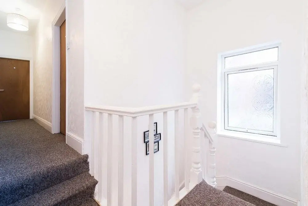 Contractor 4-bed House in Coventry