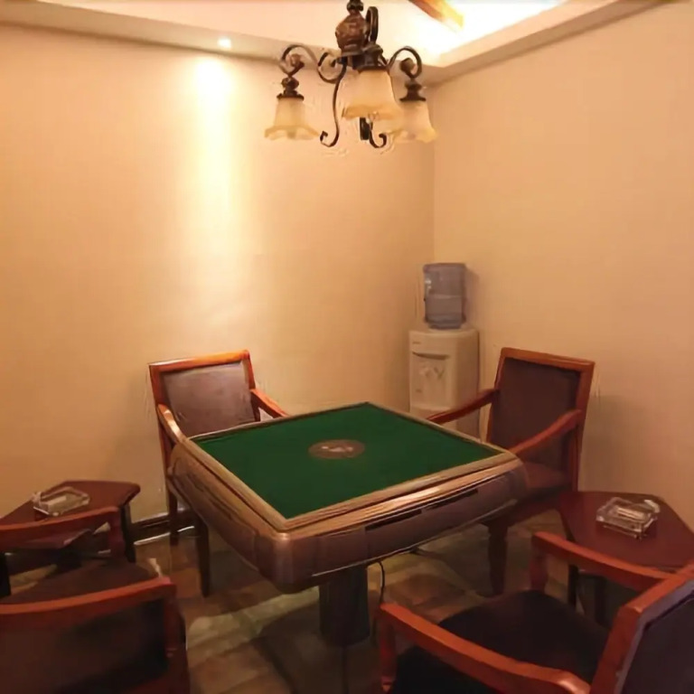 Siji Guanghua Hotel