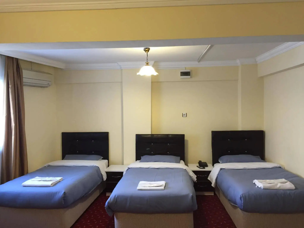 Paris Hotel
