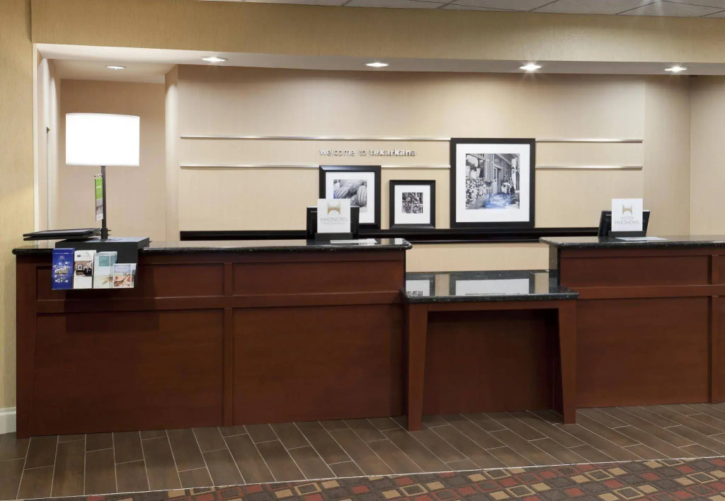 Hampton Inn & Suites Texarkana