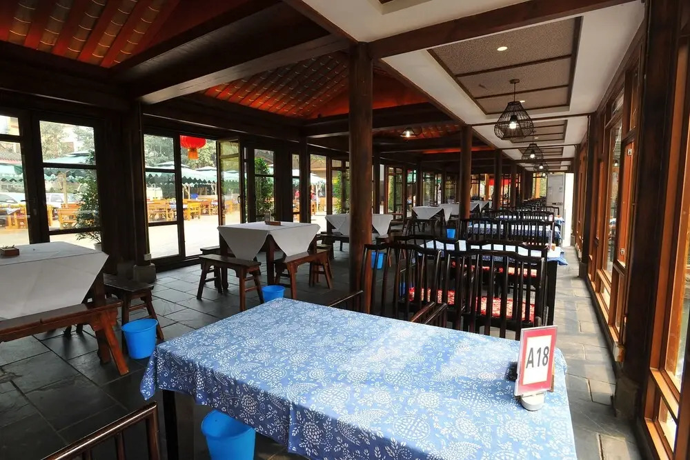 Emeishan Grand Hotel