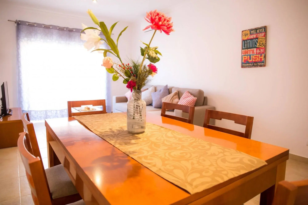 A04 - Large Modern 1 bed Apartment with pool by DreamAlgarve