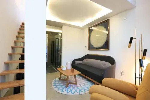 Unrestrained Guest House