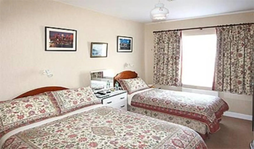 Four Seasons B&B