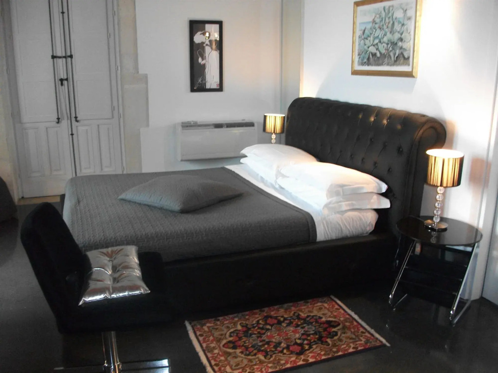 Lakkios charming suites and rooms