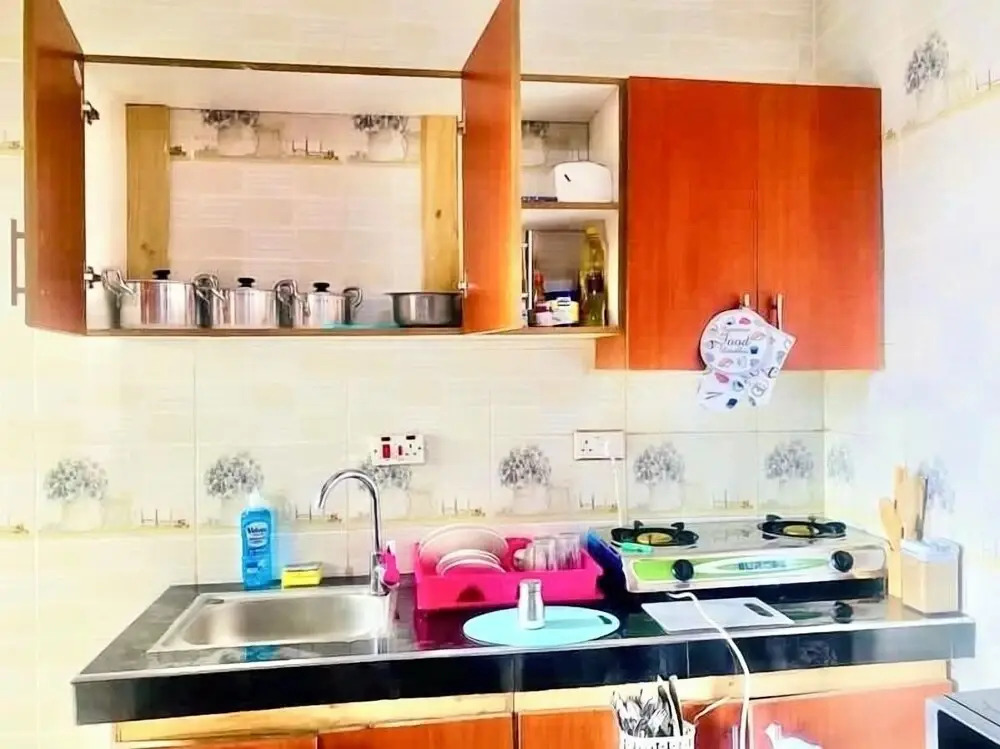 Sebastian apartment