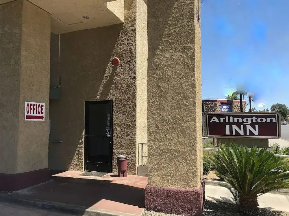Arlington Inn