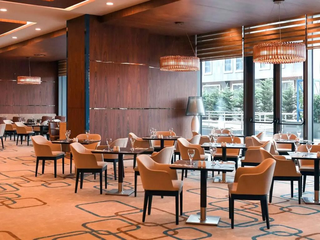 Mercure Istanbul West Hotel & Convention Center
