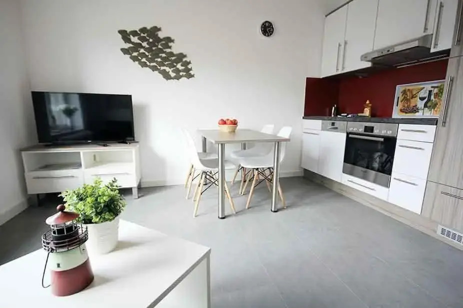 Ferienwohnung-5-2017-neu-renoviert-im-strandnahen-Haus-Seeluft-in-Duhnen