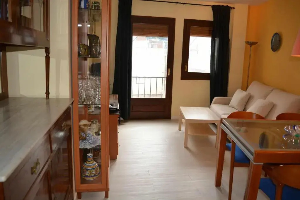 Apartamento Miquel 2 centro de Tossa de Mar 4 personas con wifi y parking