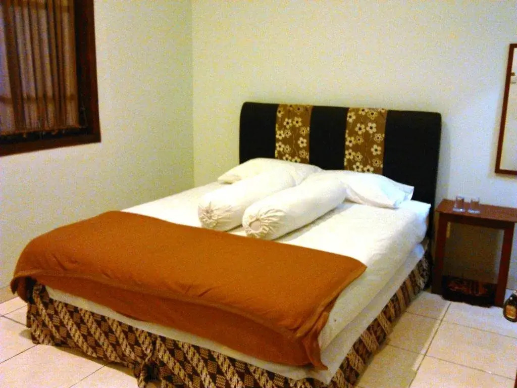 Griya Putri Dewi Family Guest House