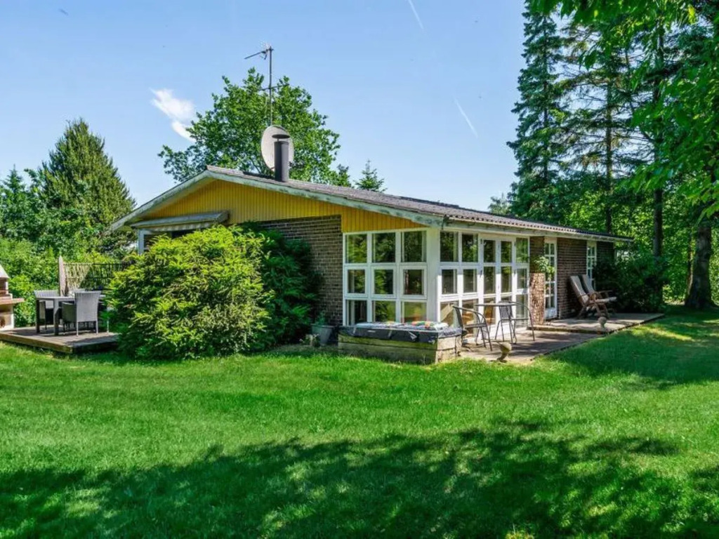 "Ljubinko" - 500m from the sea in Lolland, Falster and Mon