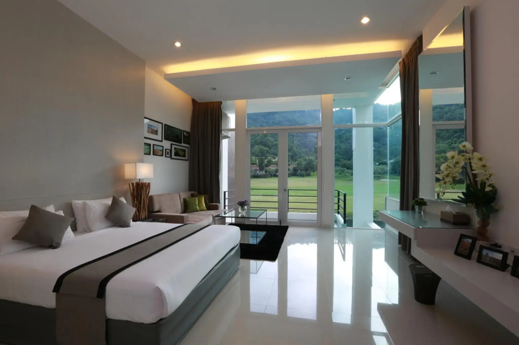 Royal Hills Golf Resort & Spa