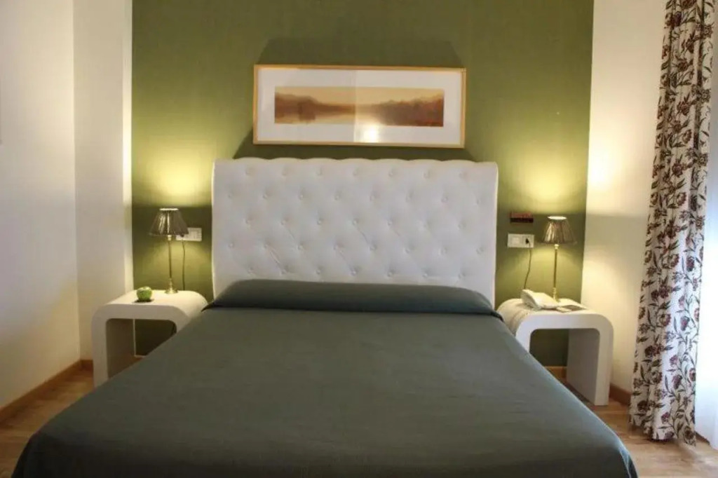 Hotel Bouza