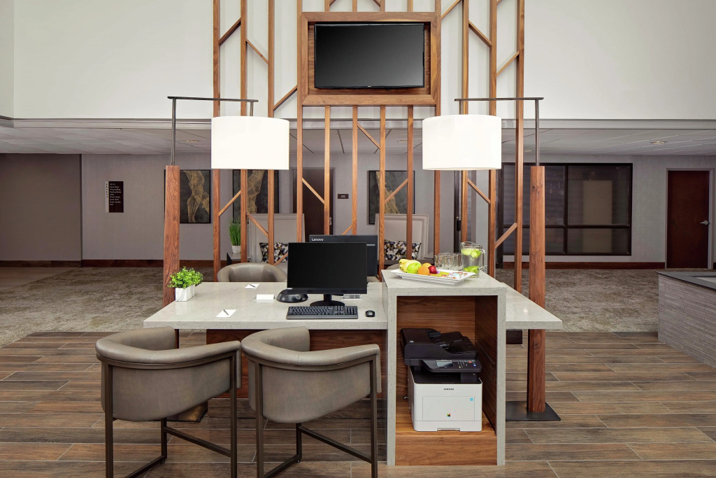 Embassy Suites by Hilton Boston Marlborough