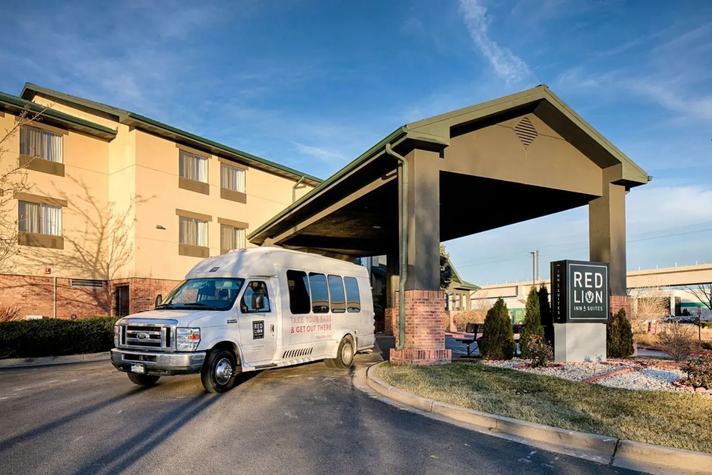SYLO Hotel Denver Airport, a Ramada by Wyndham