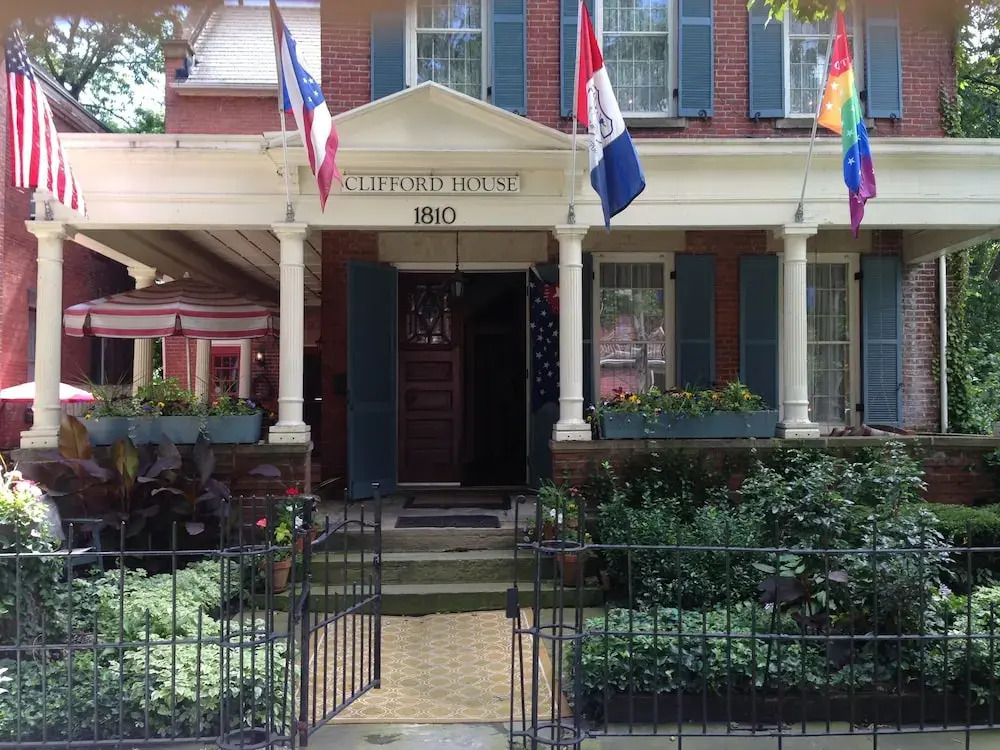 Clifford House Private Home B&B