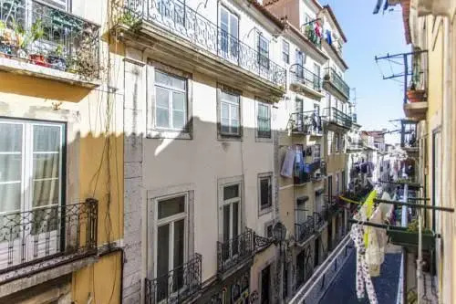 Bairro Alto Garden by Homing