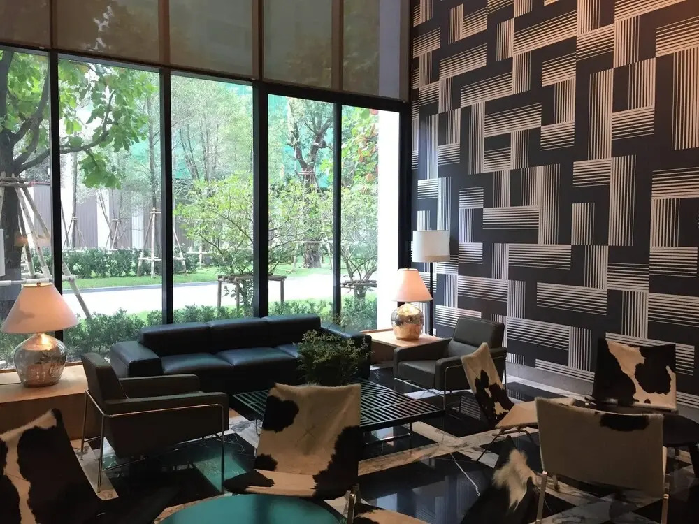 Price2 Space4, 500m Bts, Rooftop Pool, High Speed Wifi