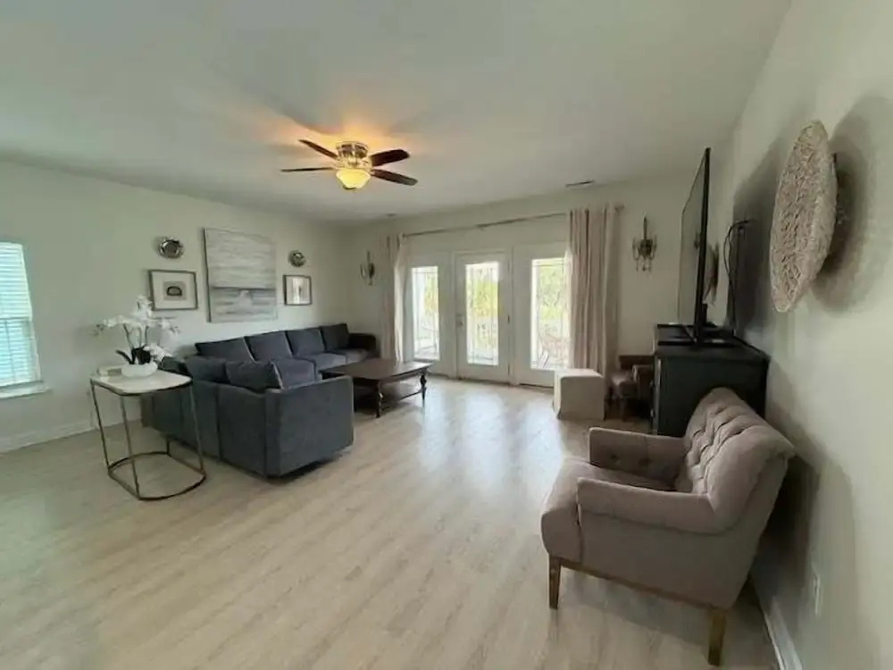 Sea Pearl 7 Bedroom Home