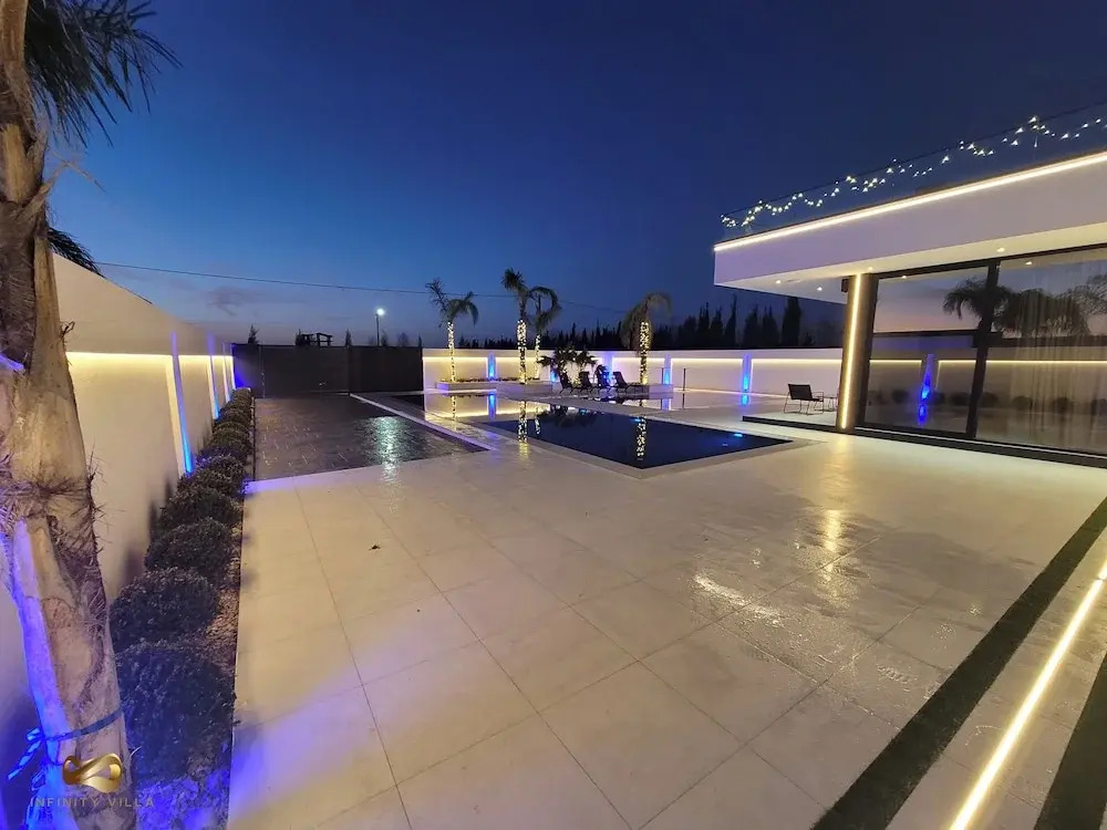 La Mirage Group Villas