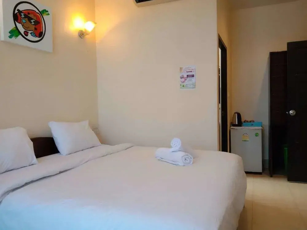 Zodiac Hotel