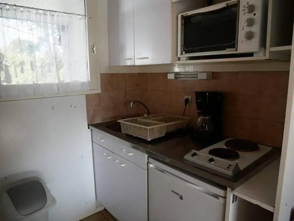 Maison proche plage avec jardinet, 3 pièces, 40m², parking privé, animaux acceptés - FR-1-478-131