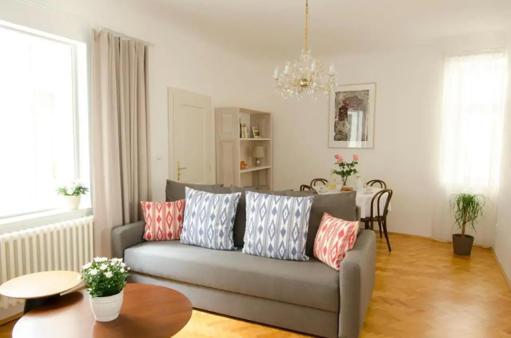 Unique Apartments 250m from the Charles Bridge