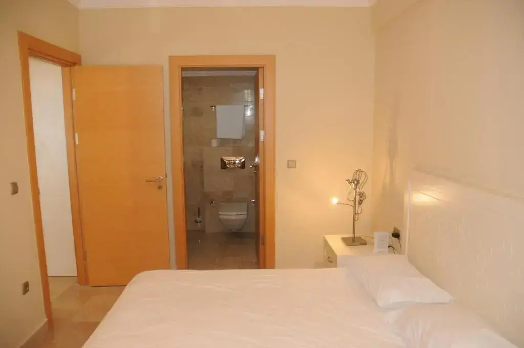 Goldctiy otel villa