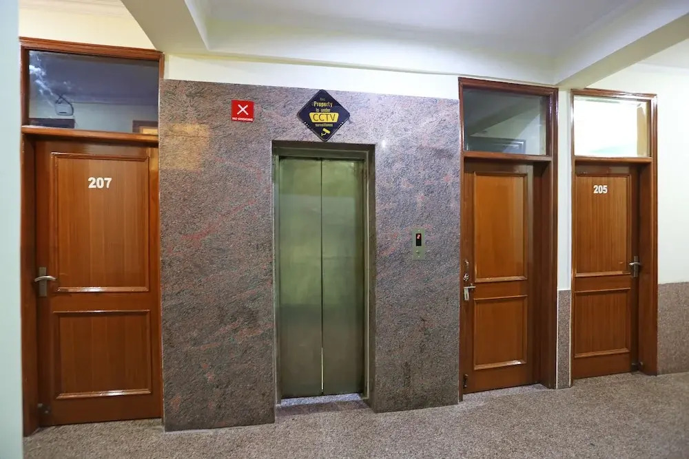 Noida Nest Guest House