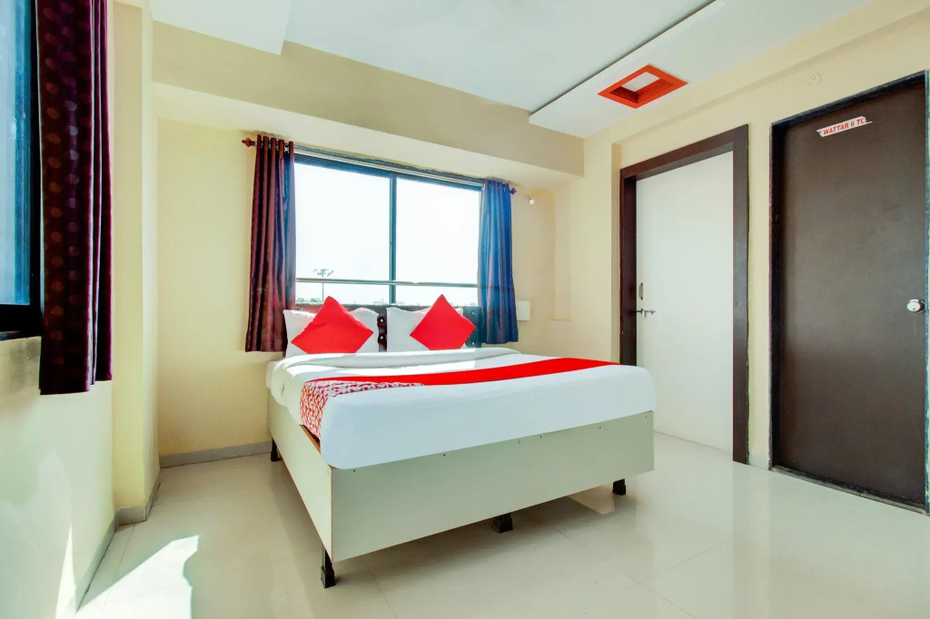 Capital O 41327 Hotel Rama Palace