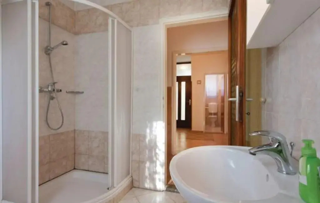 Apartment Vesna 812