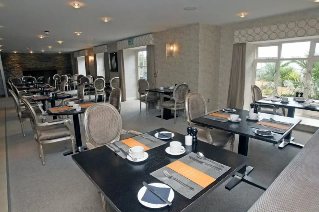 The Llawnroc Hotel