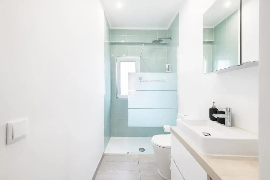 Equador Apartments by Olala Homes
