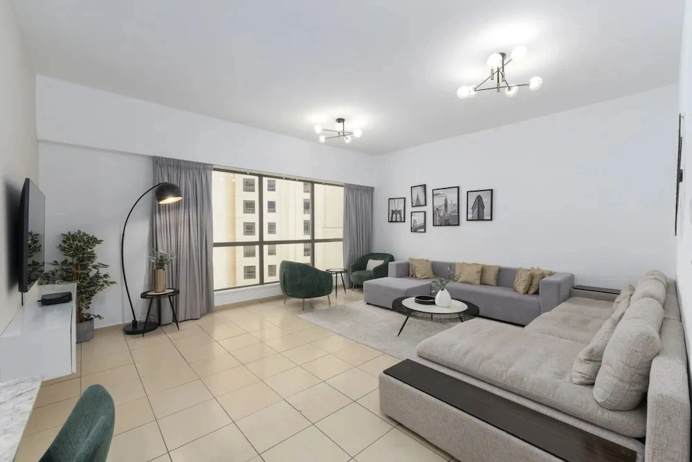 Cozy JBR 2BR Retreat Steps to the Beach The Walk