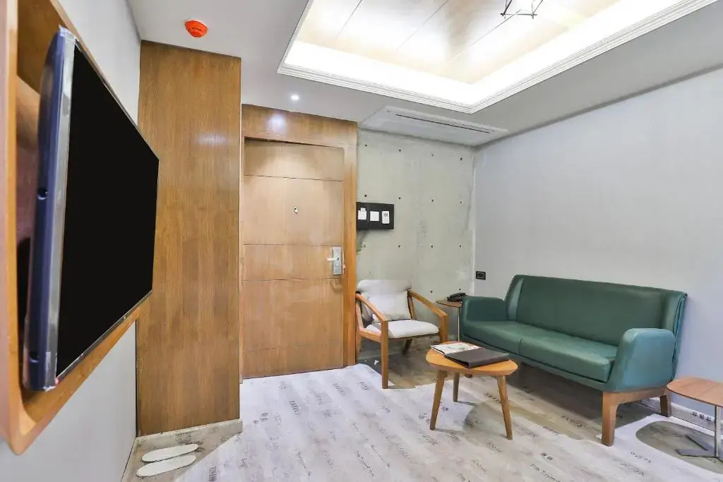 Keys Select by Lemon Tree Hotels, Gandhi Ashram, Ahmedabad
