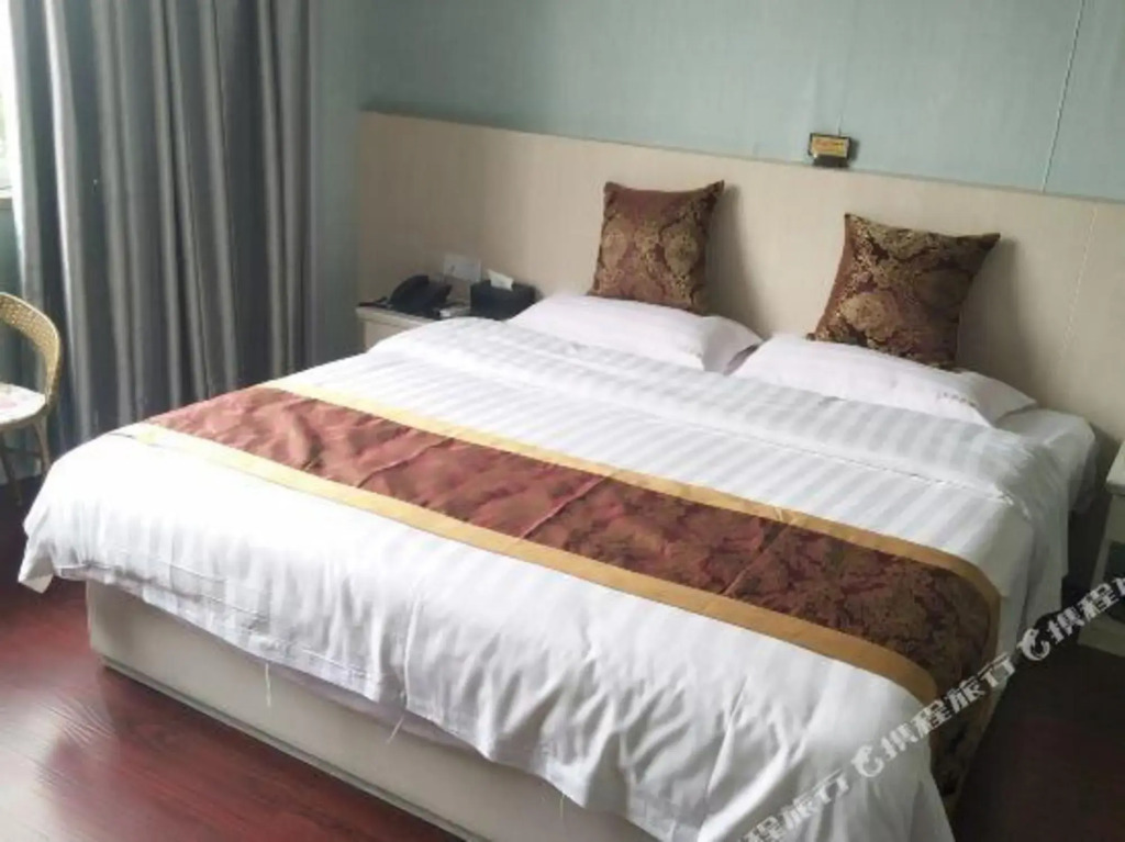 Tiansheng Hotel (Ningbo Lishe Airport)