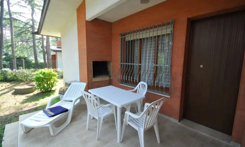 Villa with garden in Lignano Pineta