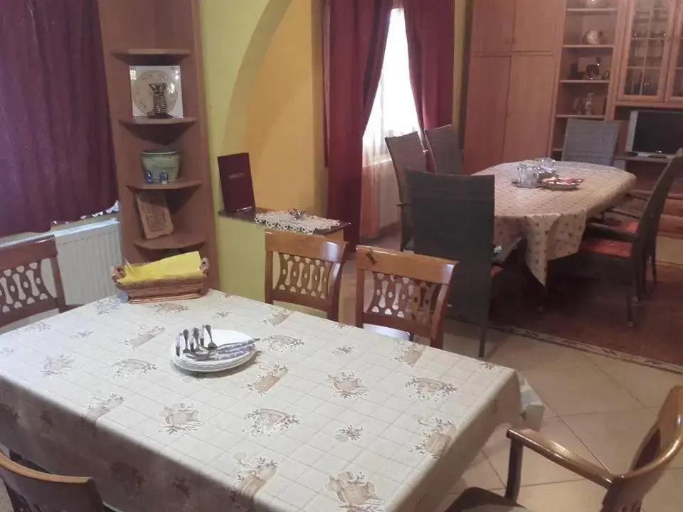 Méz-Bor Szállás
