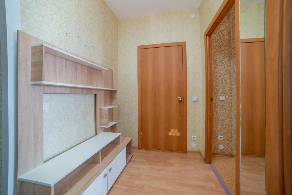 Европа Центр на улице Краснолесья